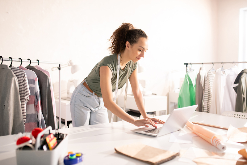 A Shopify store owner sending SMS to customers.